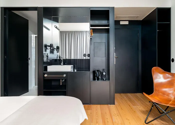 Limehome Rua Oliveiras 3*