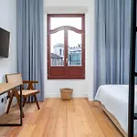 Limehome Rua Oliveiras アパートホテル