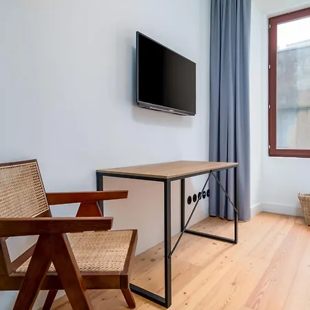 Limehome Rua Oliveiras Guest house