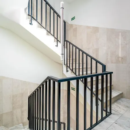 Limehome Rua Oliveiras 3*