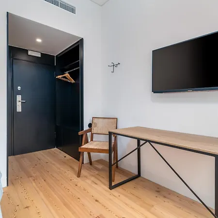 Limehome Rua Oliveiras