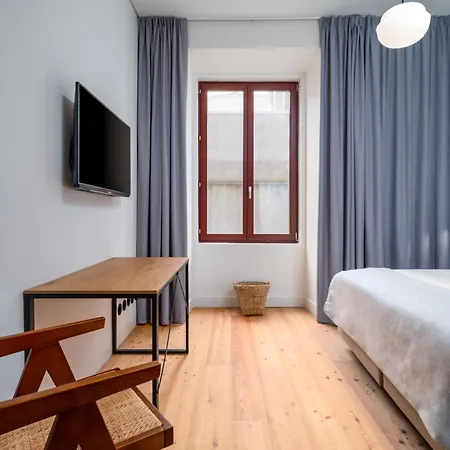 Limehome Rua Oliveiras 3*