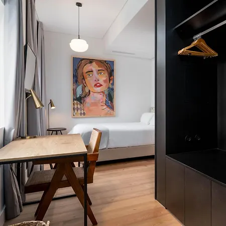 아파트호텔 Limehome Rua Oliveiras 3*