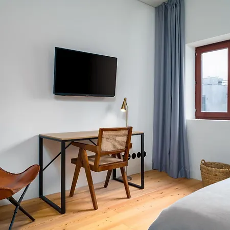 Limehome Rua Oliveiras Guest house