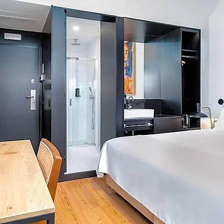 Apart-hotel Limehome Rua Oliveiras 3*