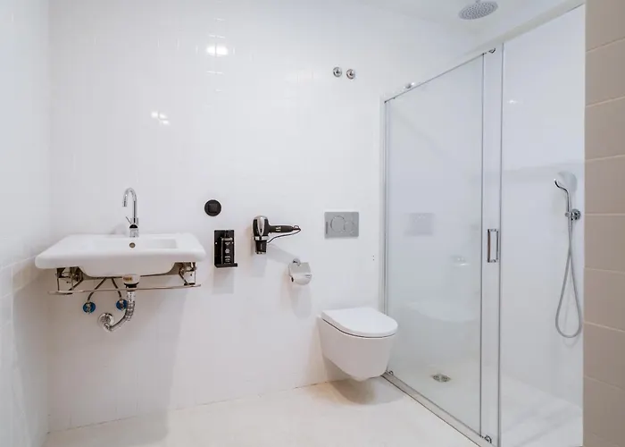 Aparthotel Limehome Rua Oliveiras 3*