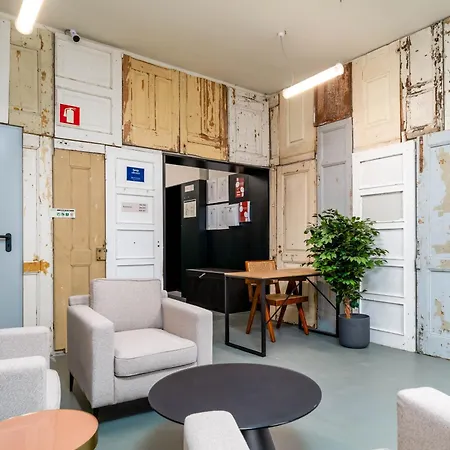 Limehome Rua Oliveiras Aparthotel Oporto