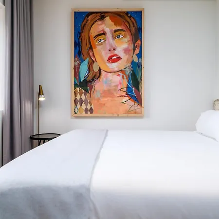 Limehome Rua Oliveiras 3*